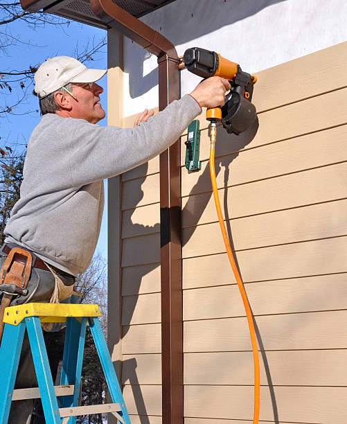 Best Storm Damage Siding Repair  in Oak Grove, LA